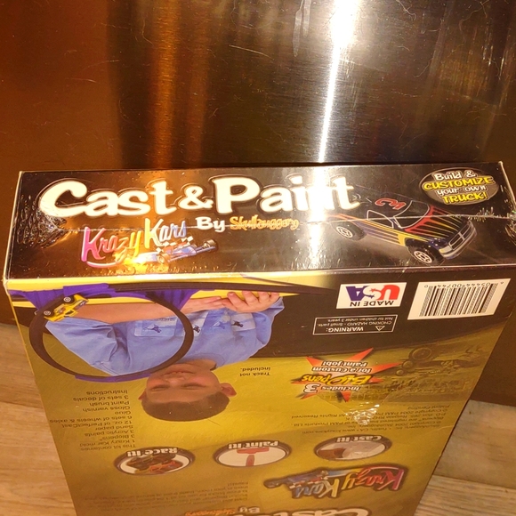 Krazy Kars by Skullduggery Cast & Paint Trucks - Picture 3 of 7